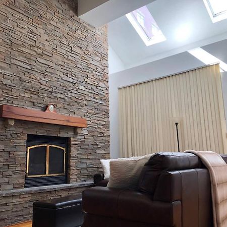 Full Loft-Style Apartment Near Omni New Haven Buitenkant foto
